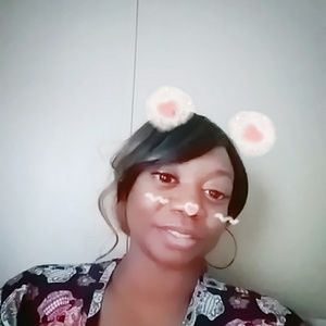 Meet your Posher, Temisha